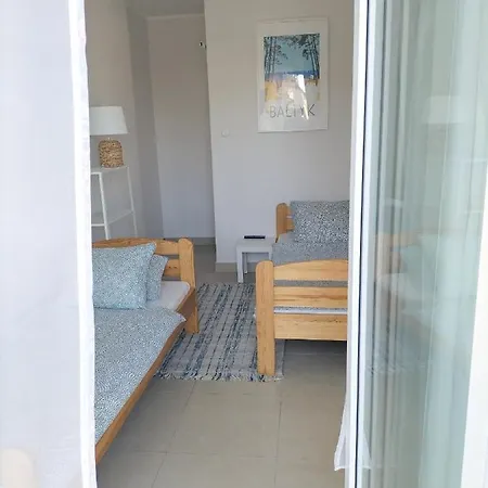 Δωμάτια σε οικογενειακή κατοικία G19 *