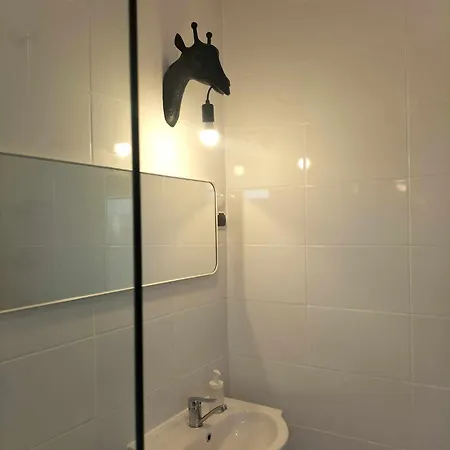 G19 Δωμάτια σε οικογενειακή κατοικία *