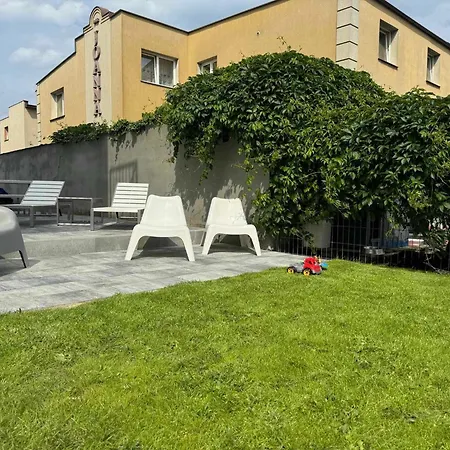 Δωμάτια σε οικογενειακή κατοικία G19