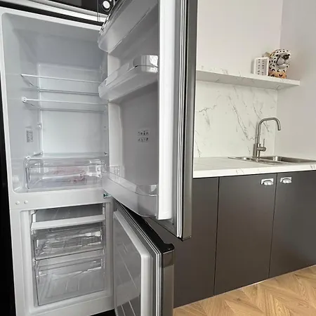 Δωμάτια σε οικογενειακή κατοικία G19