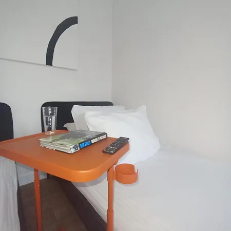 G19 Alloggio in famiglia *